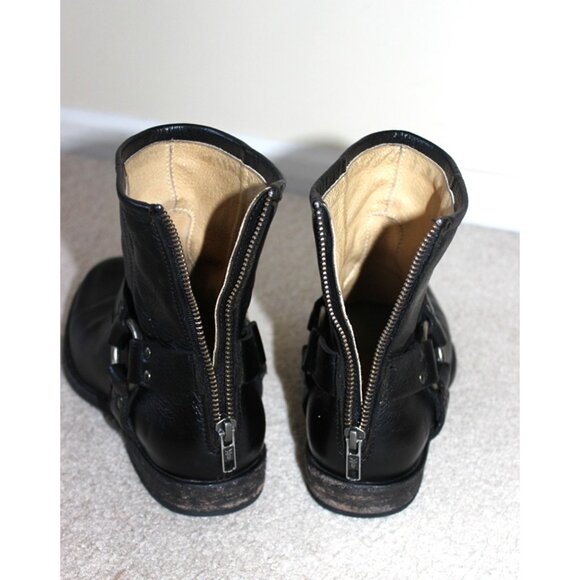 FRYE Phillip Harness Genuine Leather Back Zip Short Boots in Black, Size 7 - Picture 4 of 13